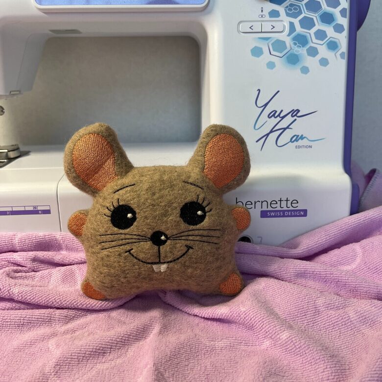 Soft mouse – a perfect gift for little ones