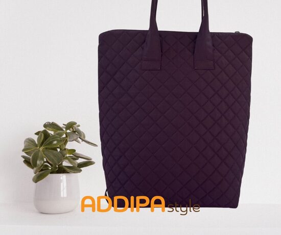 Stepēta mugursoma “Pusnakts violetā” – eleganta un ūdensizturīga