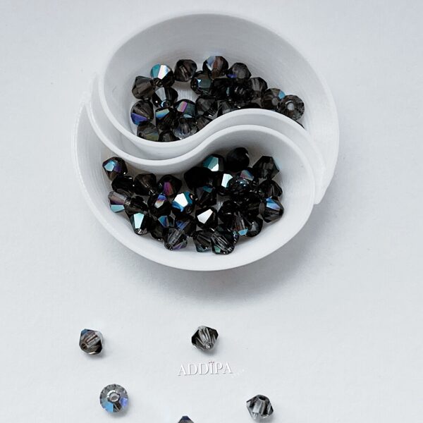 Preciosa kristāli 4 mm bicone caurspīdīgs melns ar spīdumiem