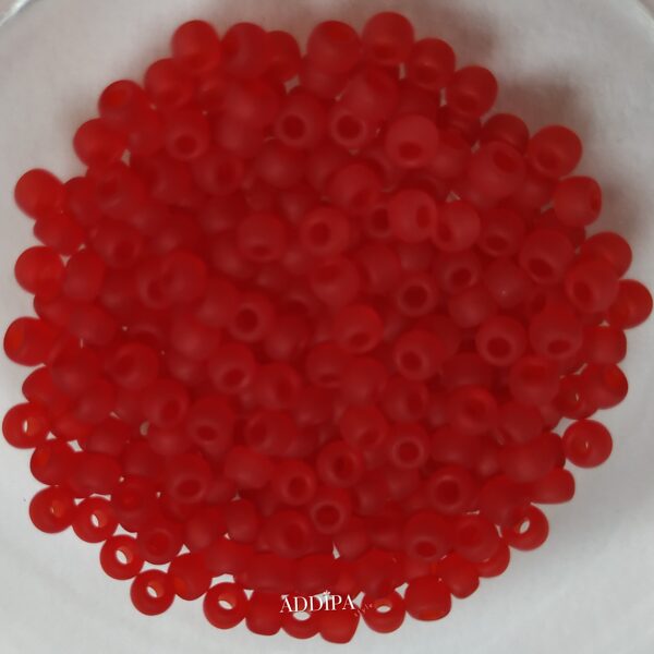 TOHO izmērs 8 sēkliņu pērlītes 10 grami, krāsa-matētas, nedaudz caurspīdīgas sarkanas.